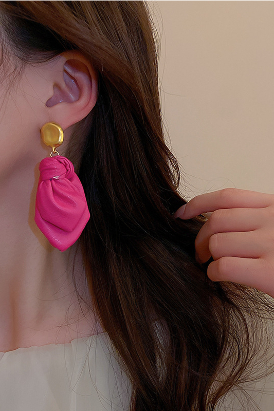 0-ffc83f.jpeg 0-ffc83f.jpeg