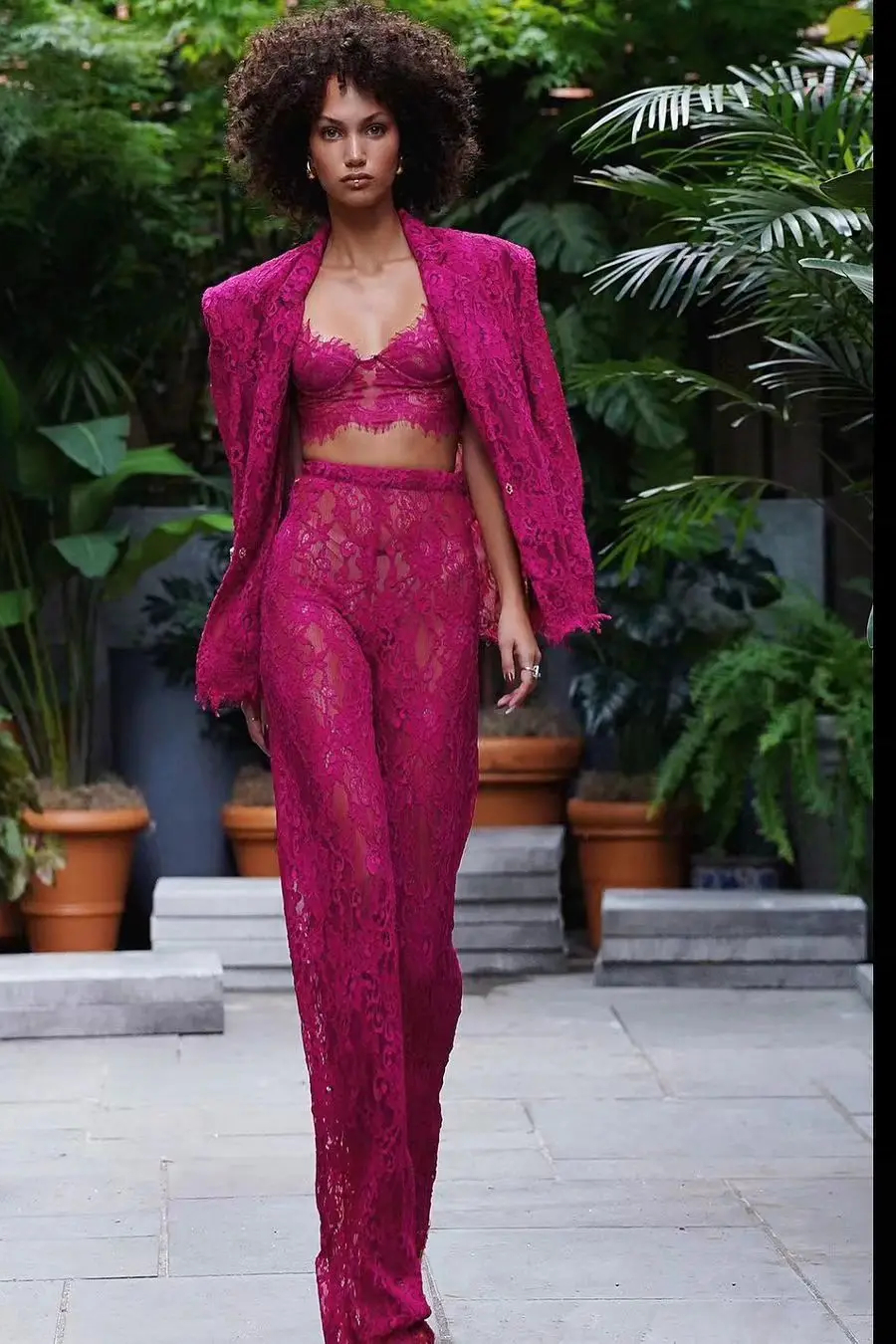 0-d470d5.jpeg 0-d470d5.jpeg