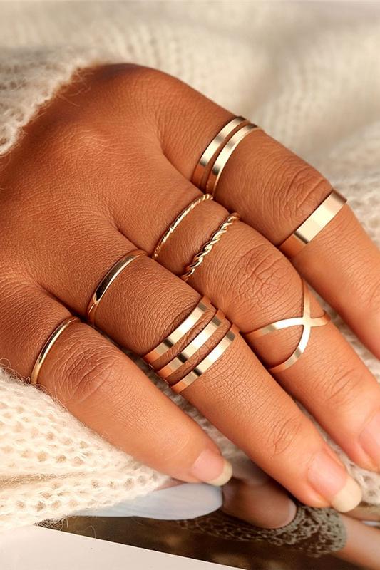 Minimalistic Styled Rings Set Minimalistic Styled Rings Set