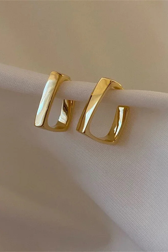 0-7b0d0e.jpeg 0-7b0d0e.jpeg