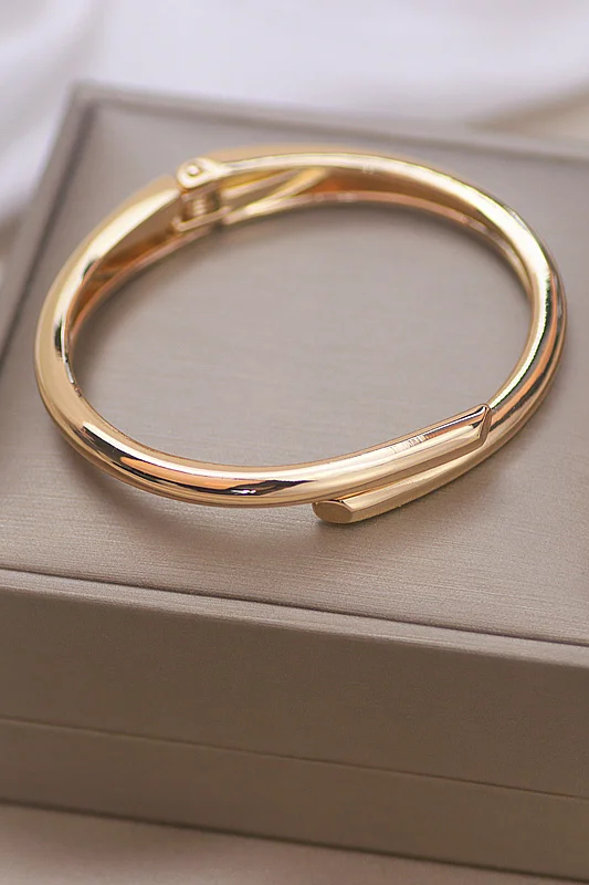 0-d38126.jpeg 0-d38126.jpeg