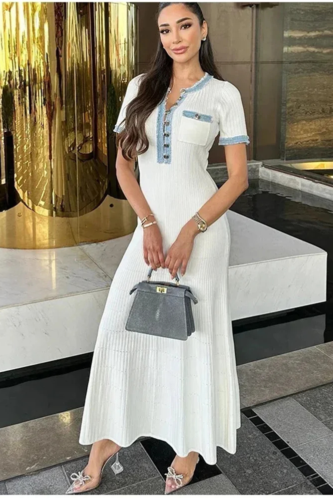 0-bdca34.jpeg 0-bdca34.jpeg