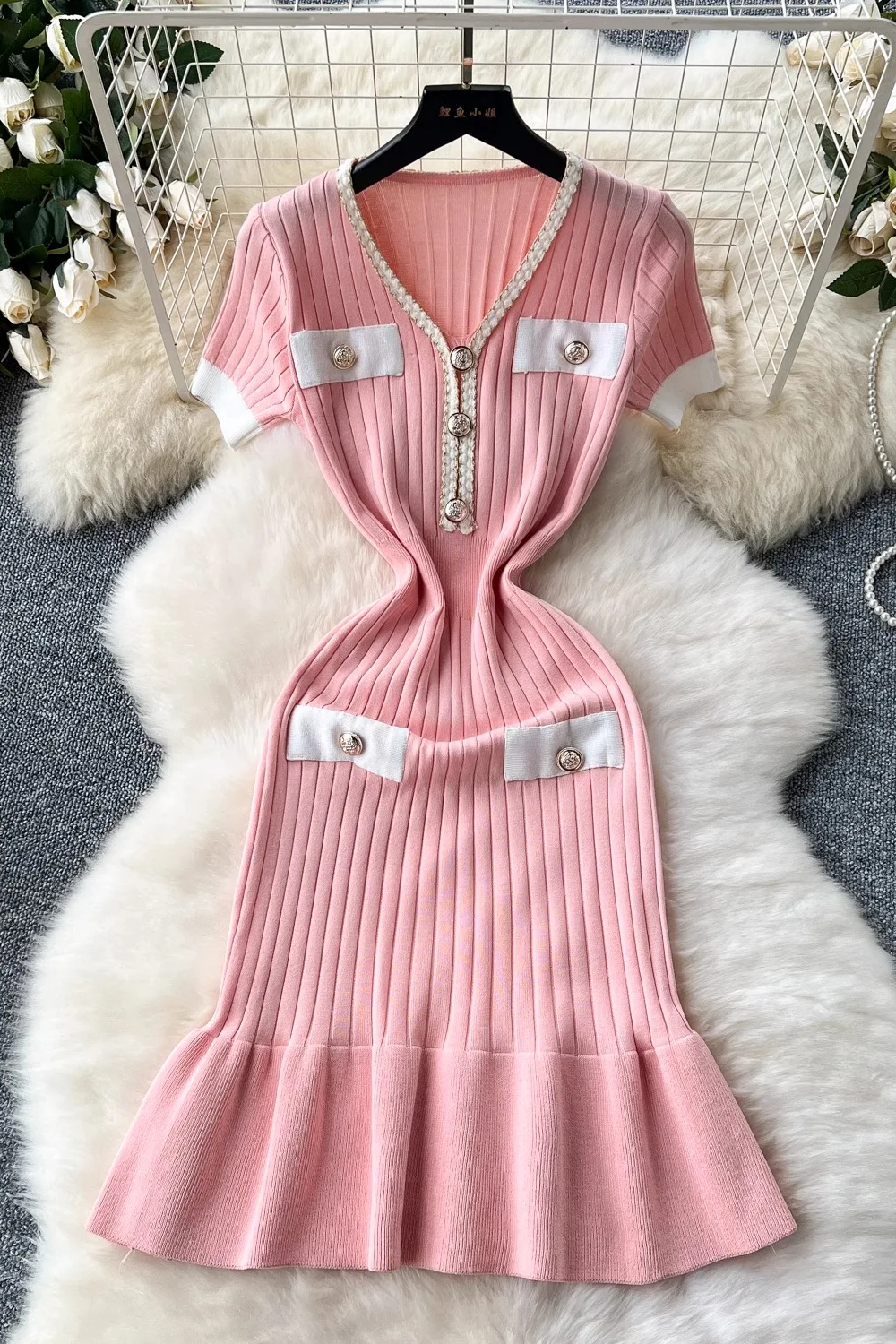 0-8121f4.jpeg 0-8121f4.jpeg