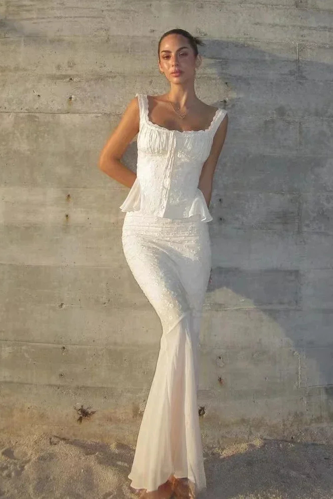 0-b9849d.jpeg 0-b9849d.jpeg