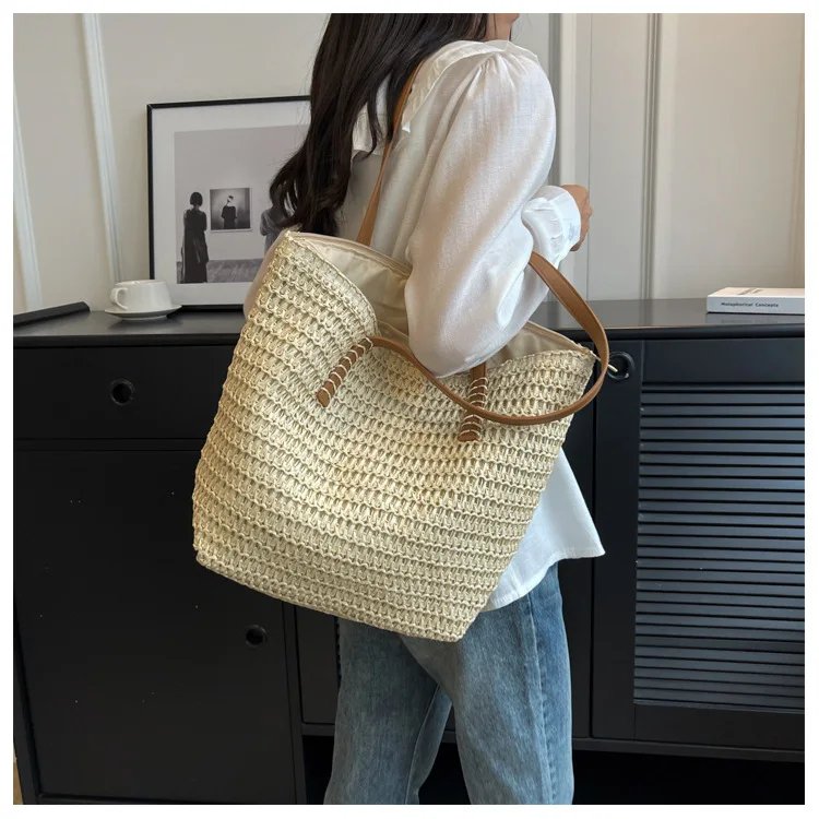 Fleepmart Hand-woven Women's Shoulder Handbag Bohemian 2026 Summer Fashion Straw Beach Tote Bag Travel Shopper Weaving Shopping Bags