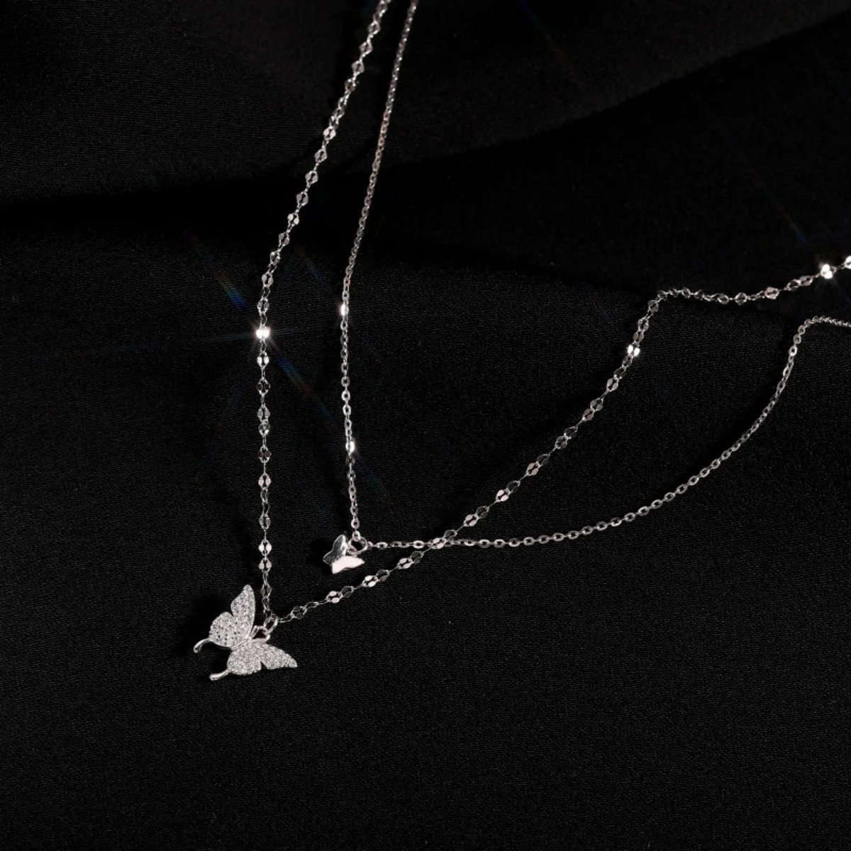 Fleepmart New Shiny Butterfly Necklace Ladies Exquisite Double Layer Clavicle Chain Necklace Jewelry for Ladies Gift Fleepmart New Shiny Butterfly Necklace Ladies Exquisite Double Layer Clavicle Chain Necklace Jewelry for Ladies Gift