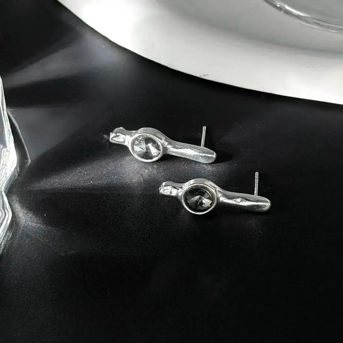 Fleepmart Creative Irregular Rhinestones Stud Earrings for Women unique Geometric Piercing Earrings 2026 New Jewelry Accessories