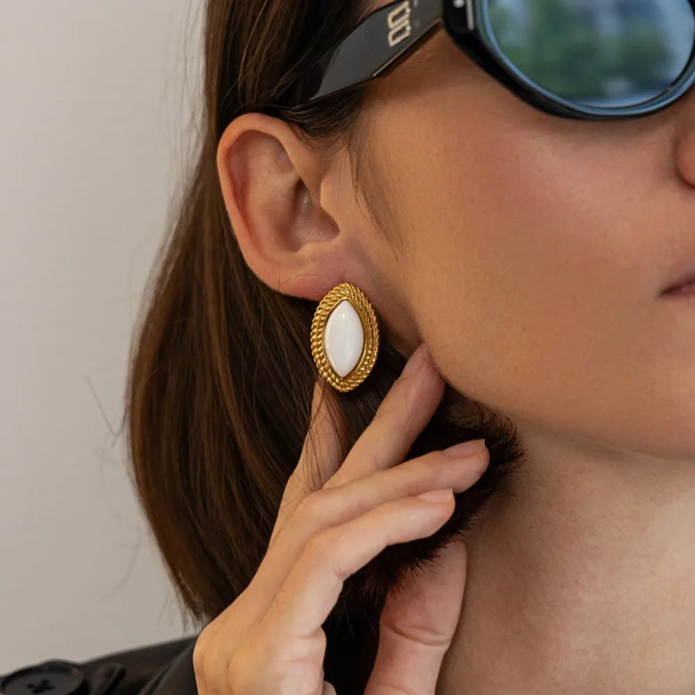 Fleepmart Elegant Inlaid Resin Stainless Steel Stud Earrings for Women Vintage 18K Gold Plated Geometric Earring New Jewelry Gift - Image 3