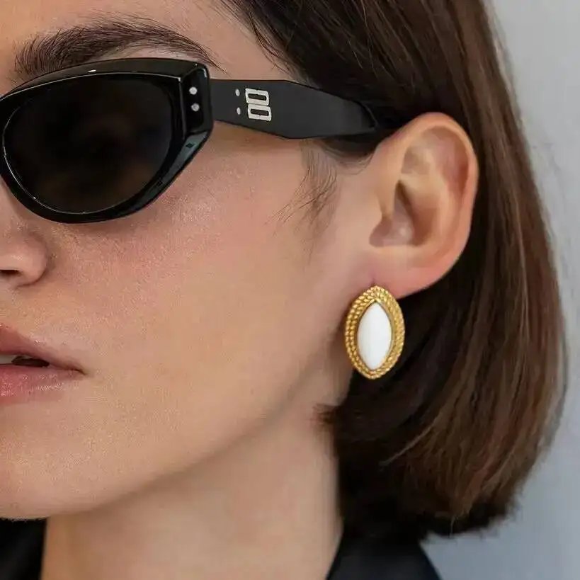 Fleepmart Elegant Inlaid Resin Stainless Steel Stud Earrings for Women Vintage 18K Gold Plated Geometric Earring New Jewelry Gift Fleepmart Elegant Inlaid Resin Stainless Steel Stud Earrings for Women Vintage 18K Gold Plated Geometric Earring New Jewelry Gift