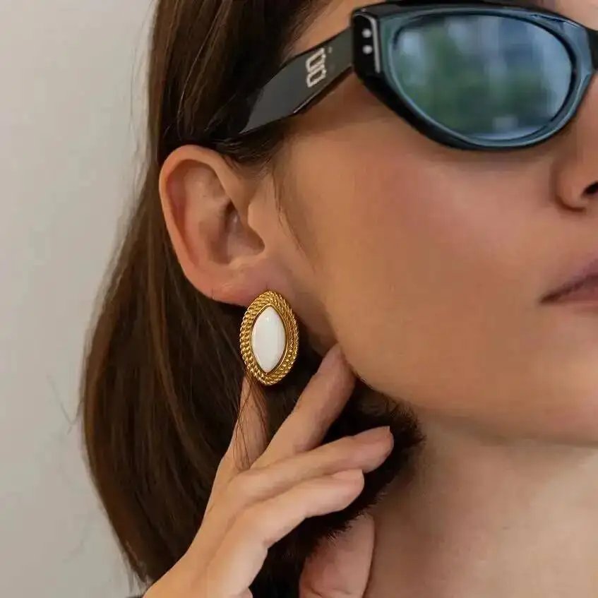 Fleepmart Elegant Inlaid Resin Stainless Steel Stud Earrings for Women Vintage 18K Gold Plated Geometric Earring New Jewelry Gift Fleepmart Elegant Inlaid Resin Stainless Steel Stud Earrings for Women Vintage 18K Gold Plated Geometric Earring New Jewelry Gift