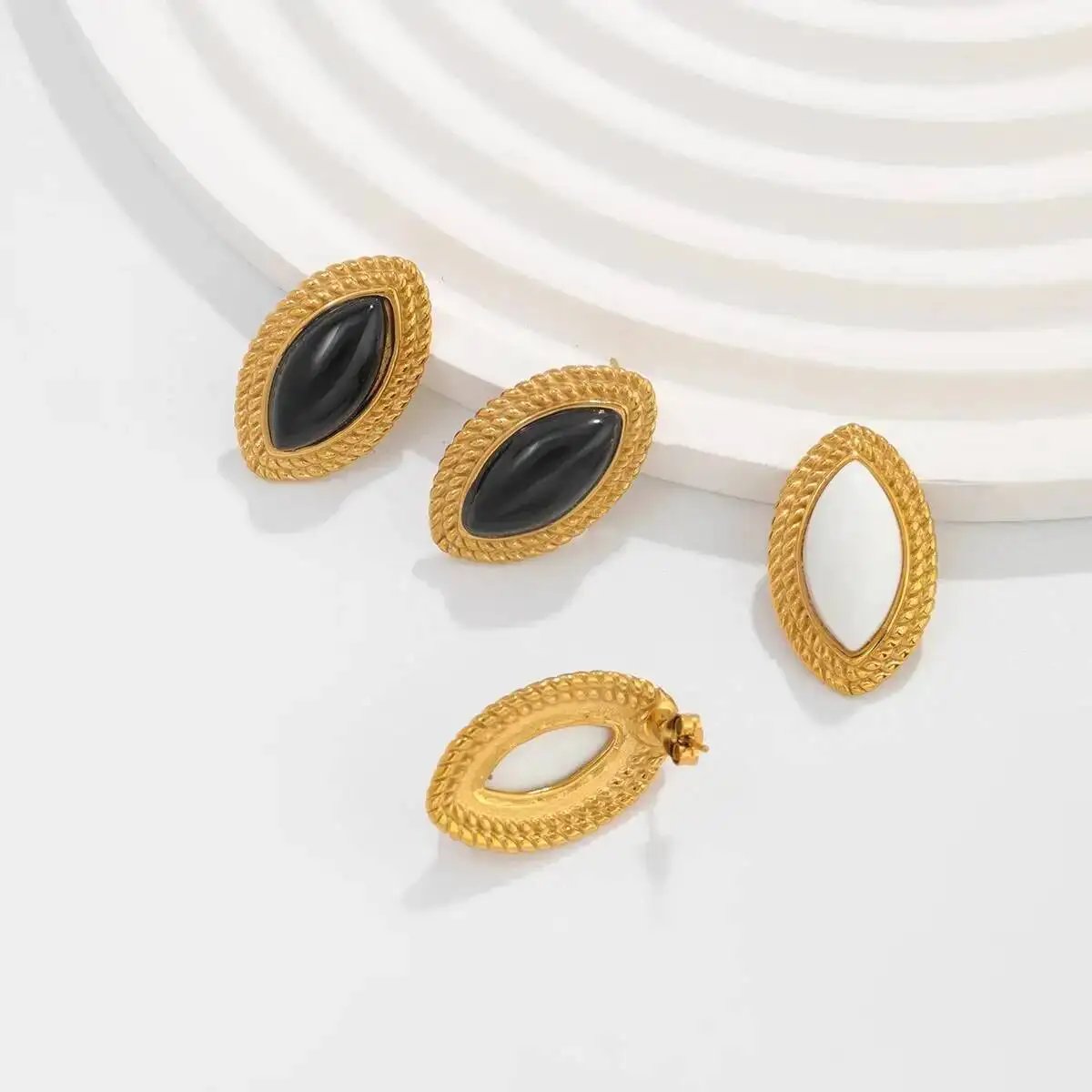 Fleepmart Elegant Inlaid Resin Stainless Steel Stud Earrings for Women Vintage 18K Gold Plated Geometric Earring New Jewelry Gift Fleepmart Elegant Inlaid Resin Stainless Steel Stud Earrings for Women Vintage 18K Gold Plated Geometric Earring New Jewelry Gift