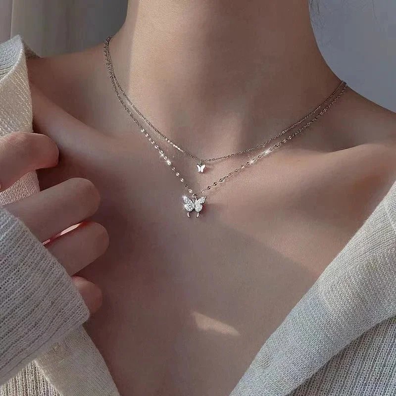 Shiny Butterfly Necklace for Women – Double Layer Clavicle Chain Pendant, Elegant Fashion Jewelry Gift Shiny Butterfly Necklace for Women – Double Layer Clavicle Chain Pendant, Elegant Fashion Jewelry Gift