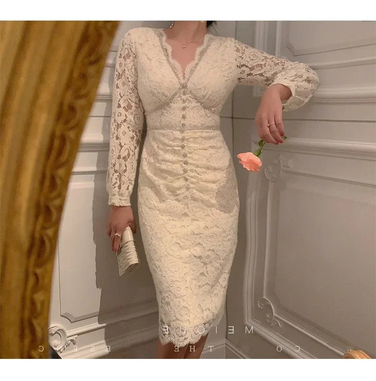Fleepmart Autumn/Winter New Style Warm Soft Romantic French Style Fleece-Lined Lace Dress With Pearls