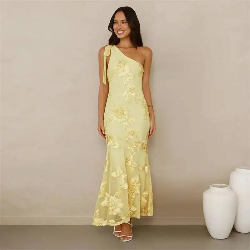 Fleepmart 3D Floral Applique Sexy Maxi Dress Women Elegant One Shoulder Backless Sleeveless Bodycon Club Party Evening Long Dress Fleepmart 3D Floral Applique Sexy Maxi Dress Women Elegant One Shoulder Backless Sleeveless Bodycon Club Party Evening Long Dress